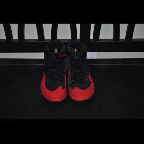 Jordans - Picture 6 of 6